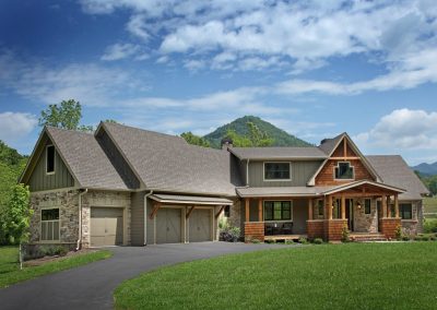 Craftsman Home Garage View in Hiawassee, Georgia