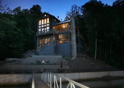 Lake Bluff Lodge
